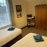 B&B George And Dragon 3*