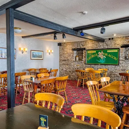 The George And Dragon 3* Dent