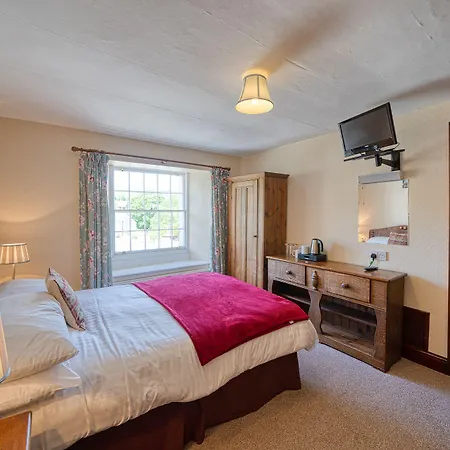 The George And Dragon 3*